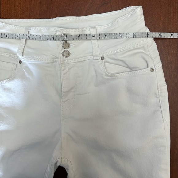 Wax Jean “Butt I Love You” jeans size 7/28 - Picture 8 of 10